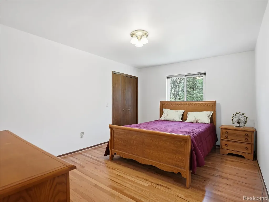 5800 Naneva Court West Bloomfield Charter Township MI 48322