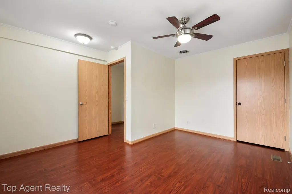 2018 John R Road Troy City MI 48083