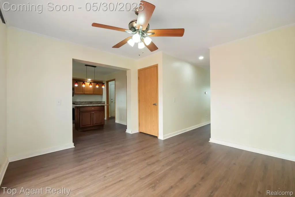 2018 John R Road Troy City MI 48083