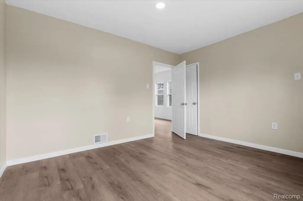 18030 Mackay Street Detroit City MI 48234