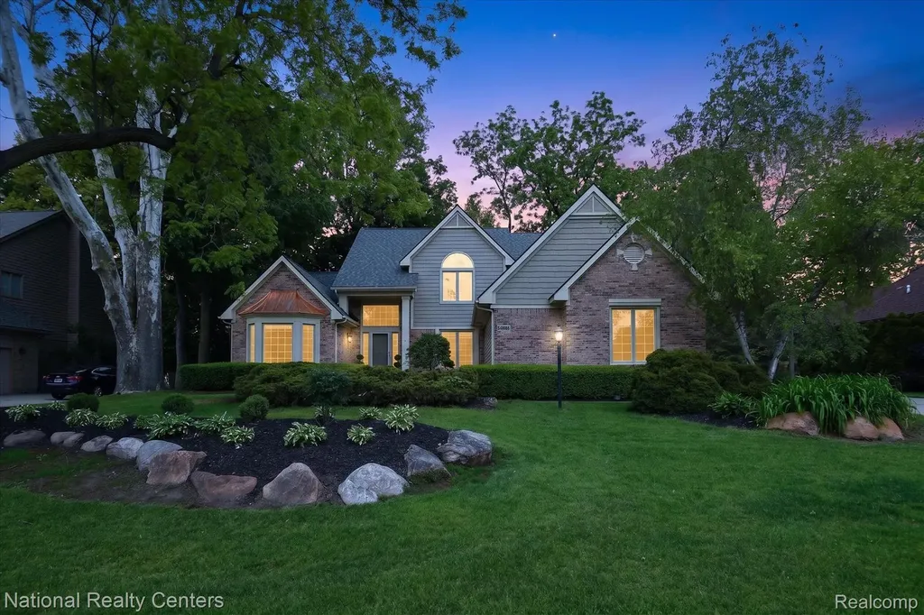 Lyon Charter Township MI, 54366 Royal Troon Drive