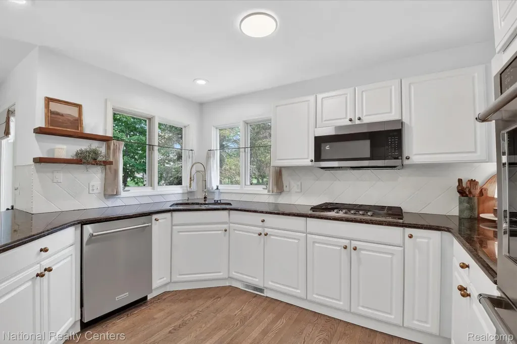 54366 Royal Troon Drive Lyon Charter Township MI 48178