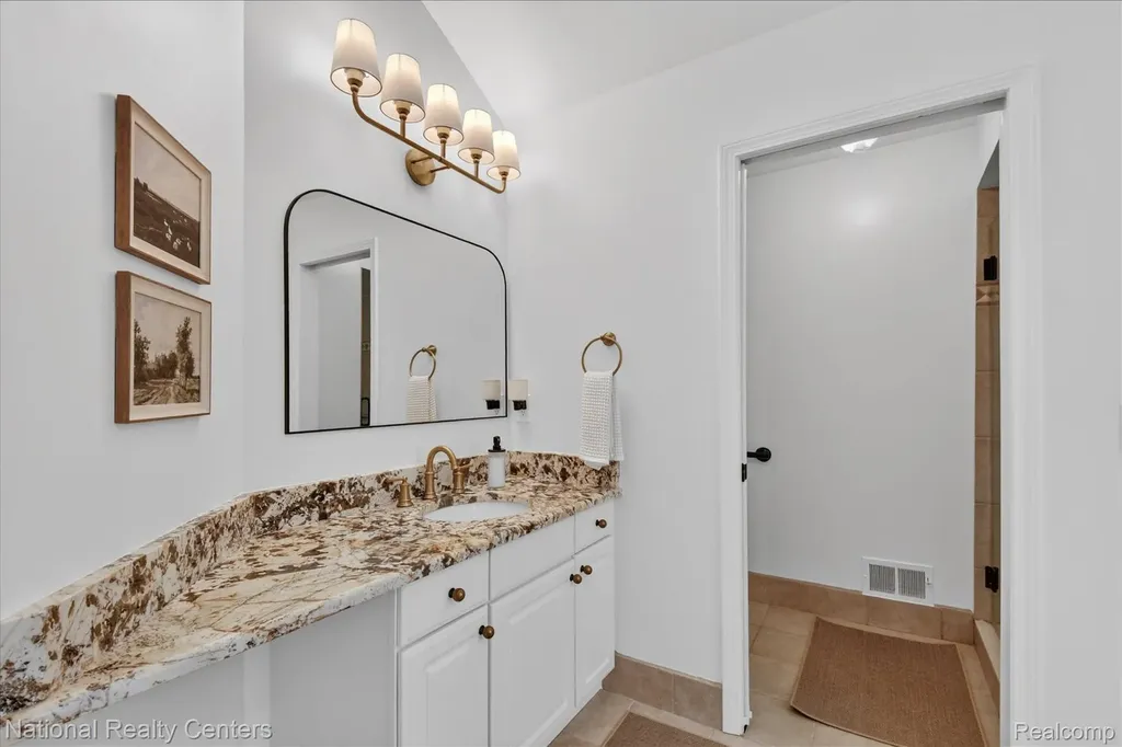 54366 Royal Troon Drive Lyon Charter Township MI 48178