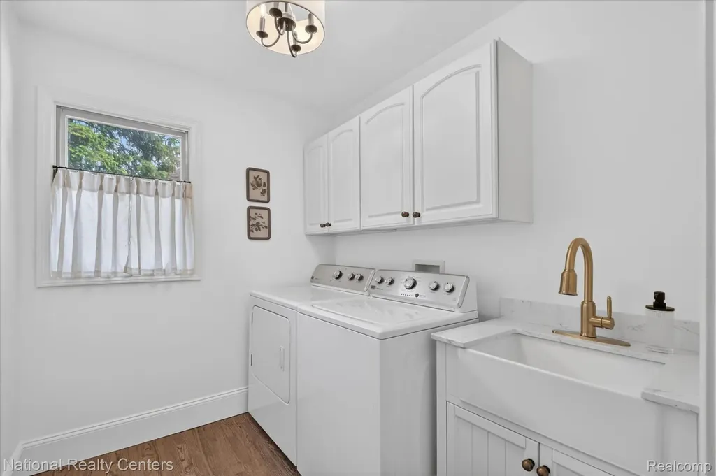 54366 Royal Troon Drive Lyon Charter Township MI 48178