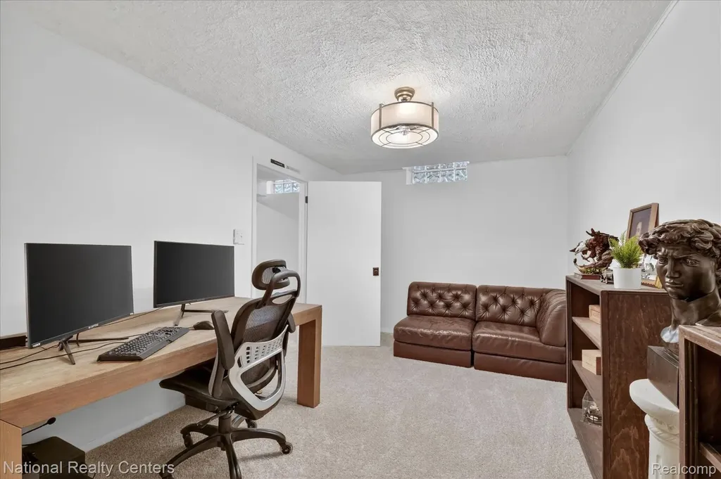 54366 Royal Troon Drive Lyon Charter Township MI 48178