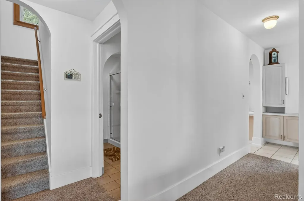3961 Lakewood Drive Waterford Charter Township MI 48329