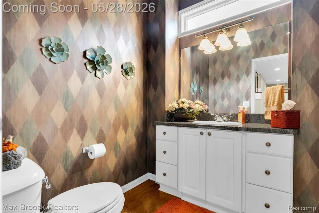 47071 Northumberland Street Novi City MI 48374