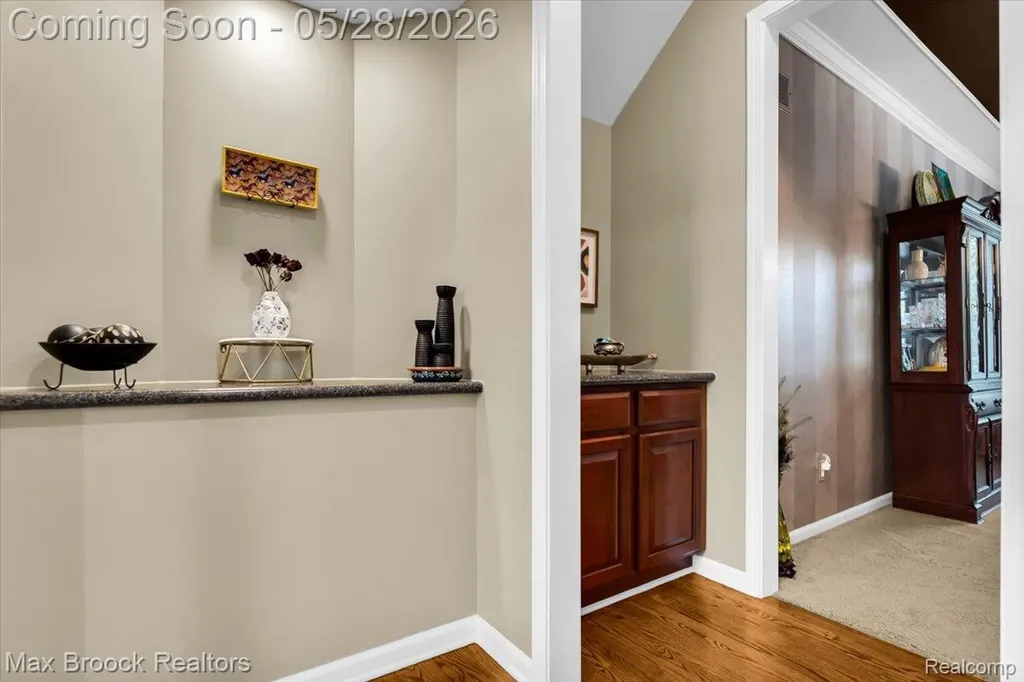 47071 Northumberland Street Novi City MI 48374