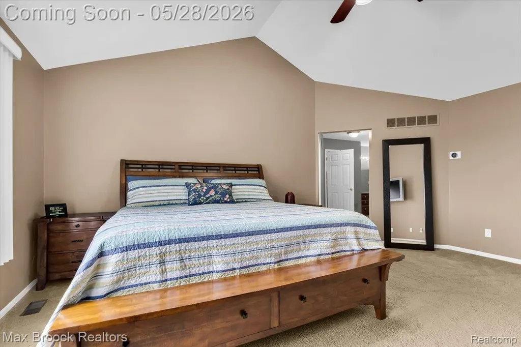 47071 Northumberland Street Novi City MI 48374