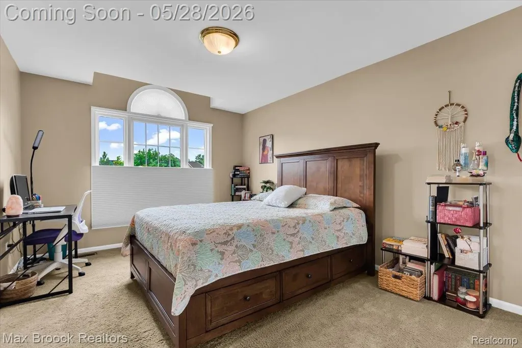 47071 Northumberland Street Novi City MI 48374