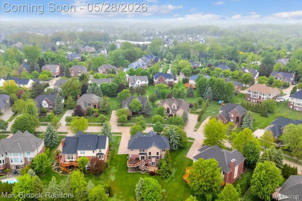 47071 Northumberland Street Novi City MI 48374