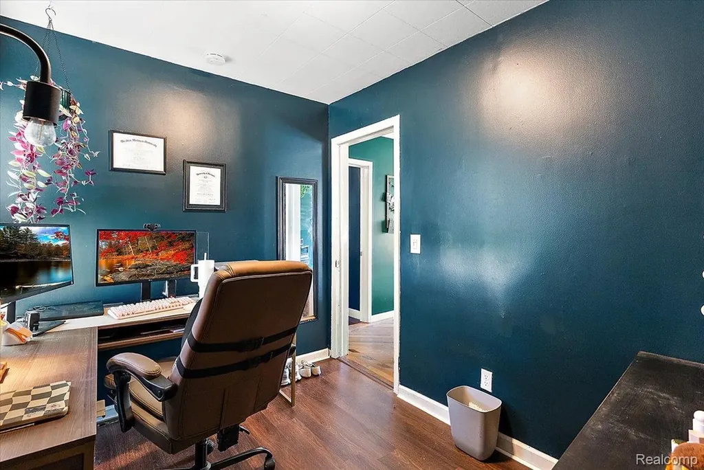 28828 Galloway Street Roseville City MI 48066