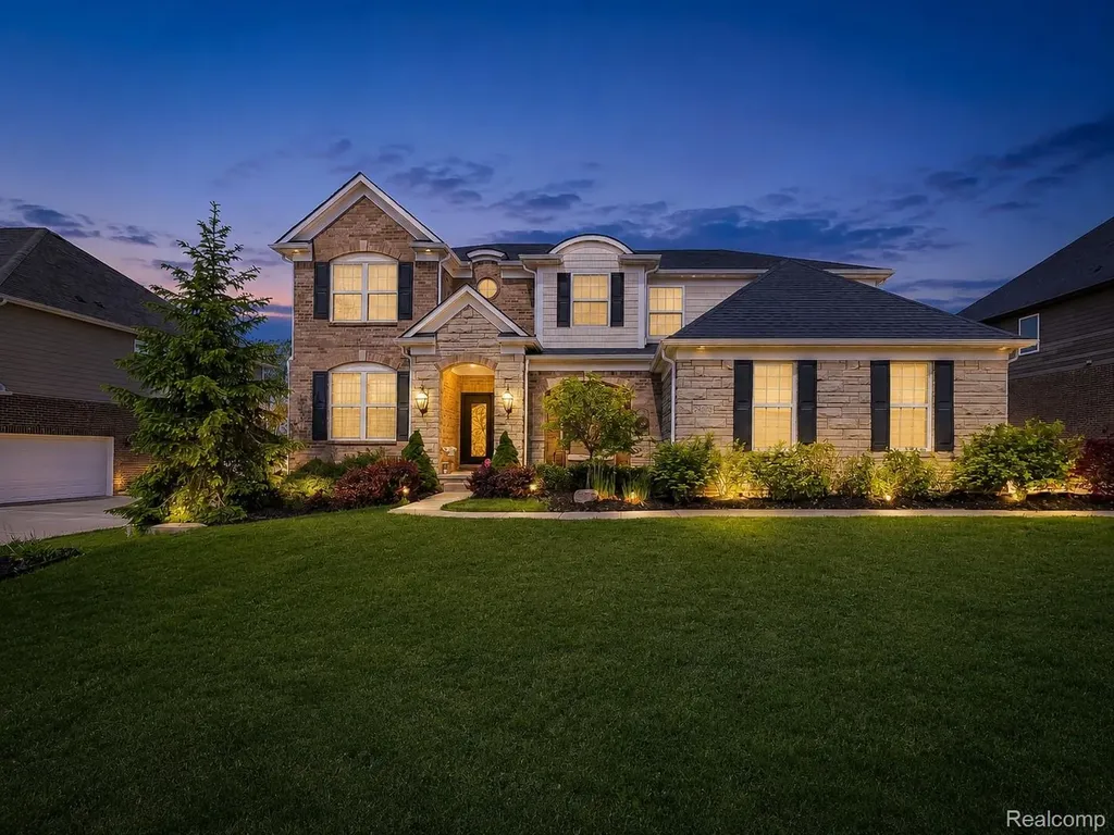 24503 Scenic Drive Lyon Charter Township MI 48178