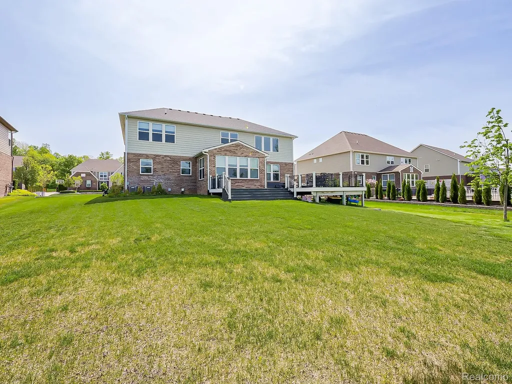 24503 Scenic Drive Lyon Charter Township MI 48178