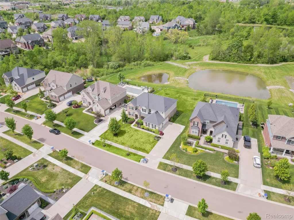 24503 Scenic Drive Lyon Charter Township MI 48178