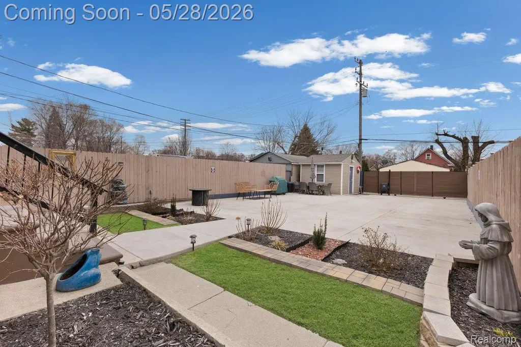 1255 Waterman Street Detroit City MI 48209