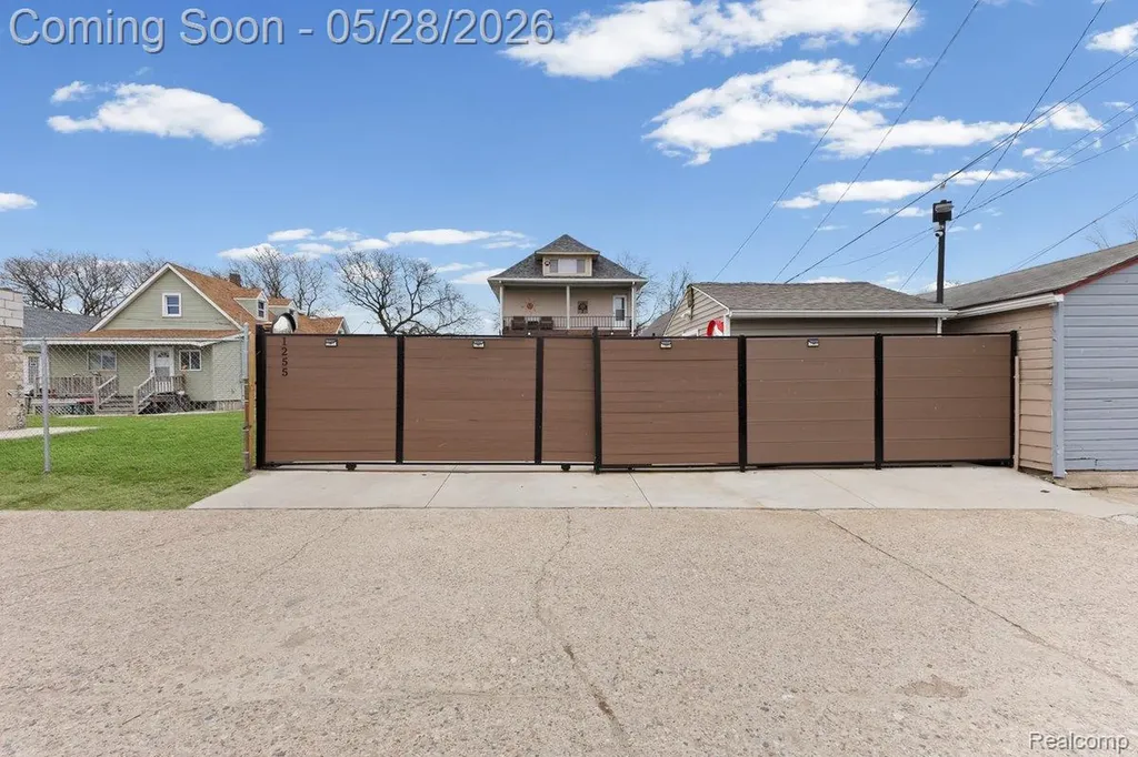 1255 Waterman Street Detroit City MI 48209