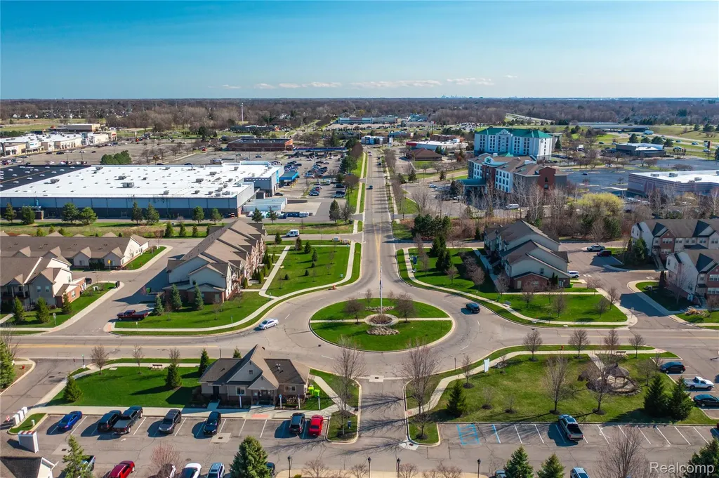 11693 Squiers Boulevard Utica City MI 48315