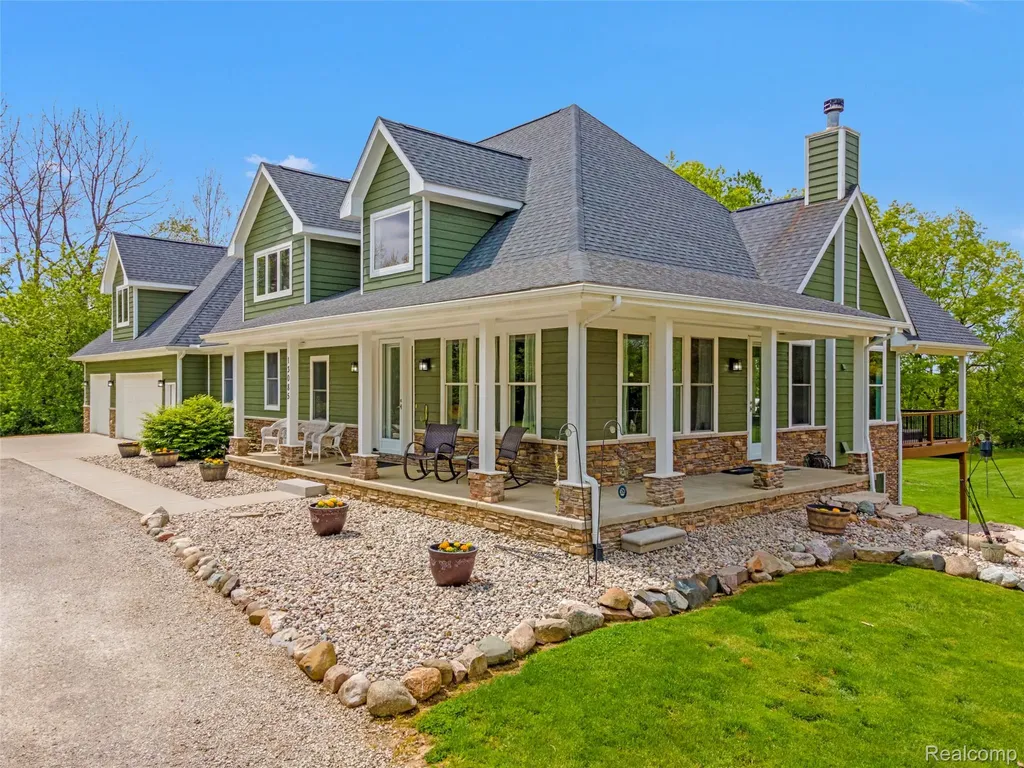 13085 Rohn Road Tyrone Township MI 48430