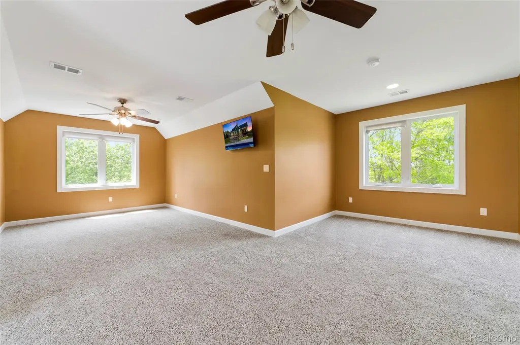 13085 Rohn Road Tyrone Township MI 48430
