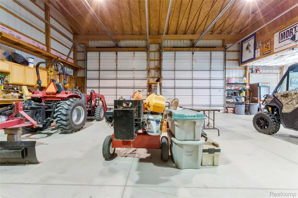 13085 Rohn Road Tyrone Township MI 48430