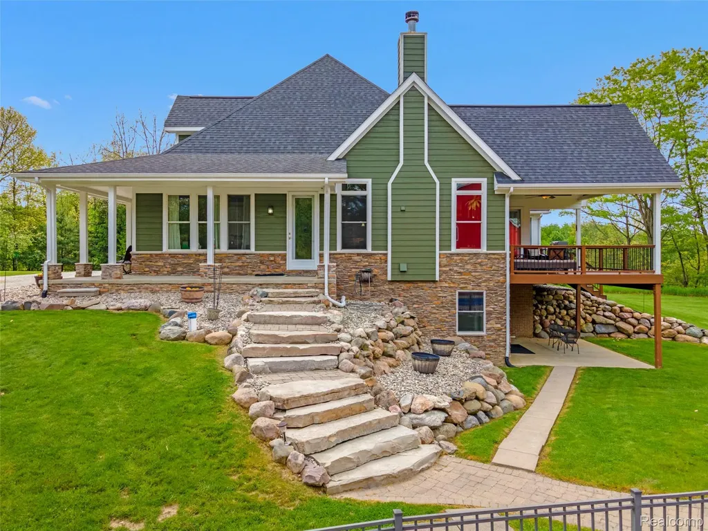 13085 Rohn Road Tyrone Township MI 48430