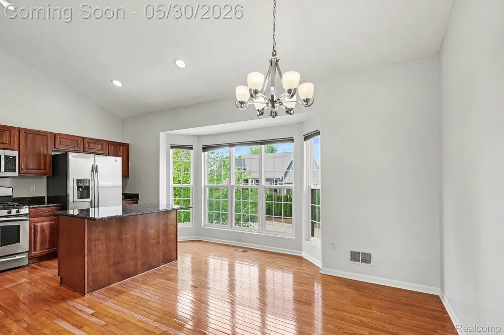 776 Paint Creek Drive Troy City MI 48085
