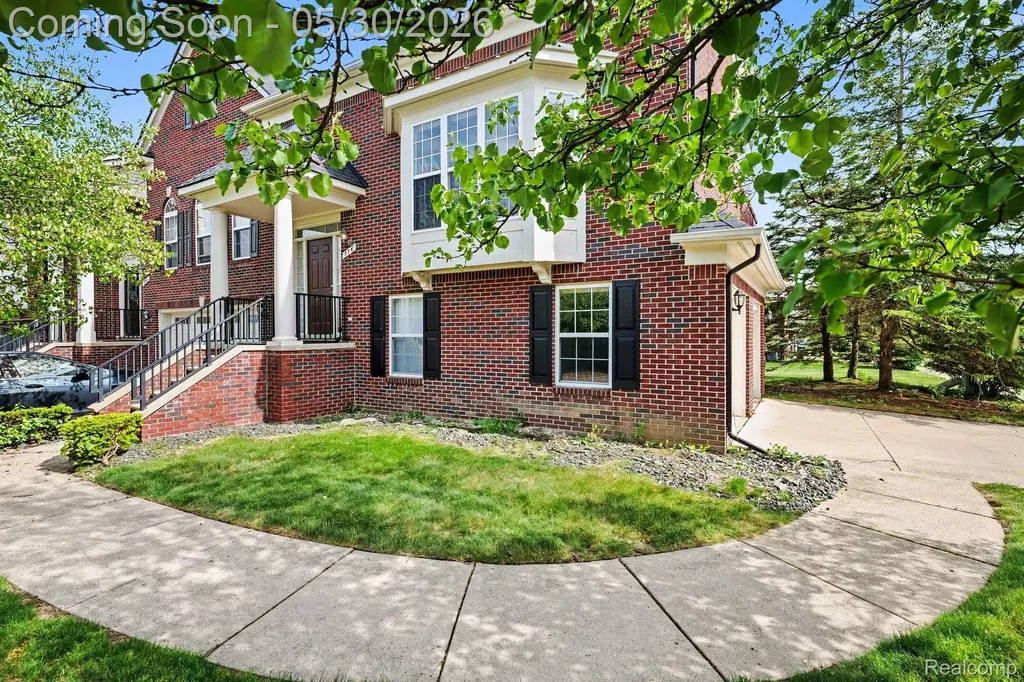 776 Paint Creek Drive Troy City MI 48085