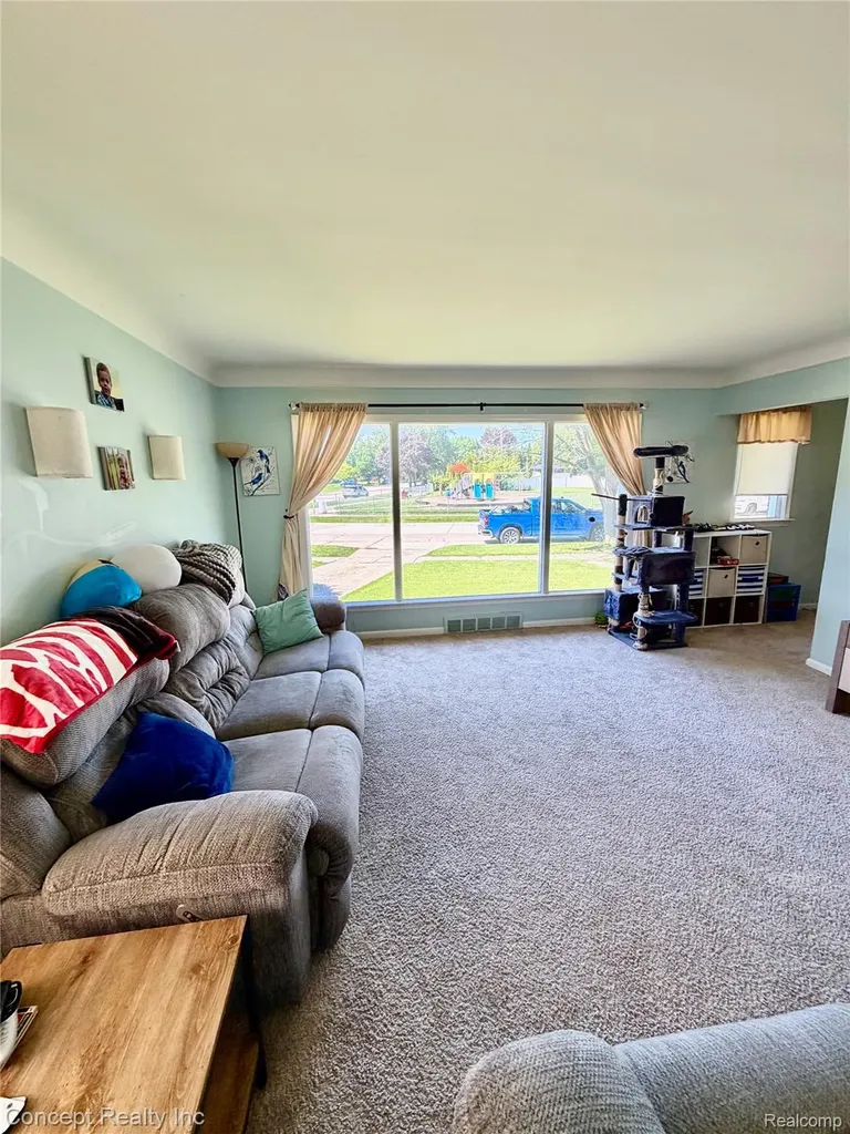 3645 Syckelmoore Street Trenton City MI 48183