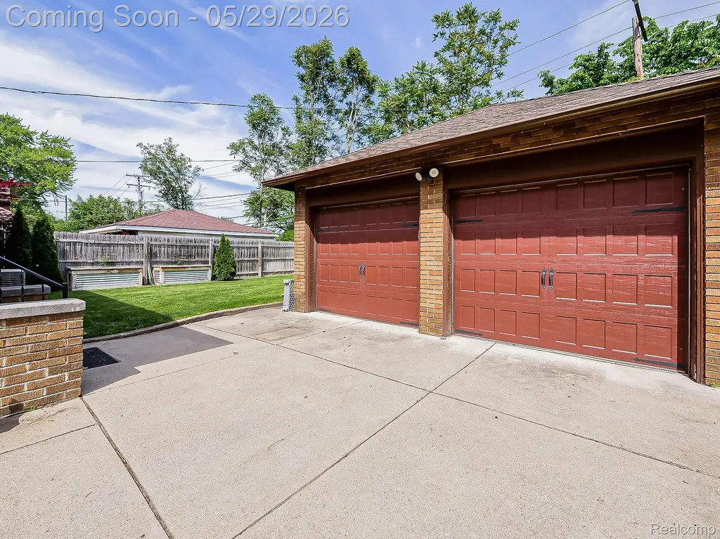 415 Meridan Street Dearborn City MI 48124