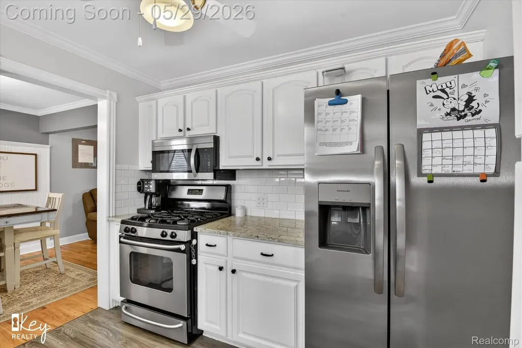 13187 Commonwealth Street Southgate City MI 48195
