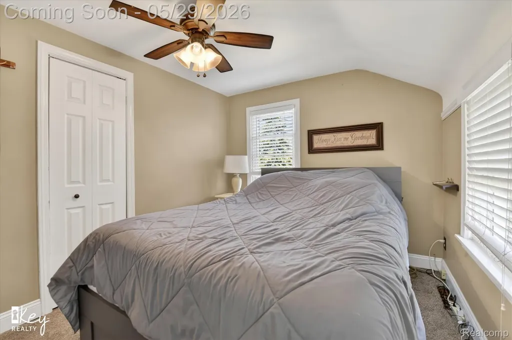 13187 Commonwealth Street Southgate City MI 48195