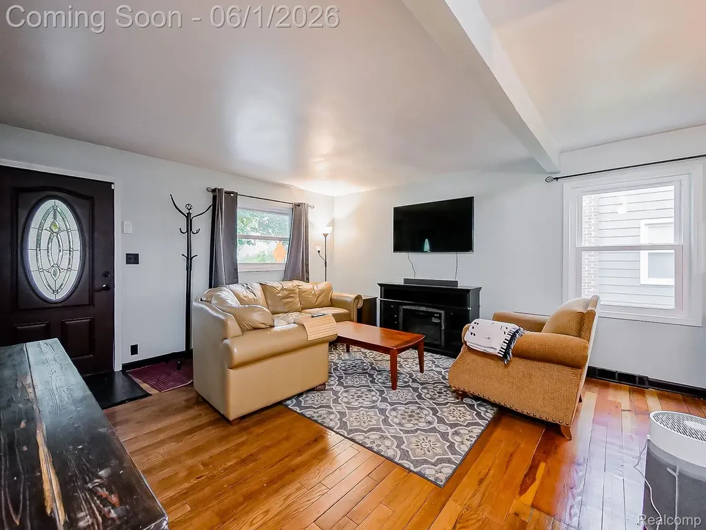 1408 Mohawk Avenue Royal Oak City MI 48067
