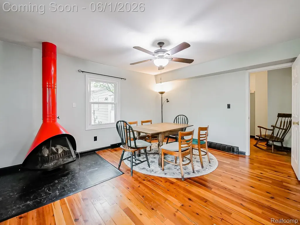 1408 Mohawk Avenue Royal Oak City MI 48067