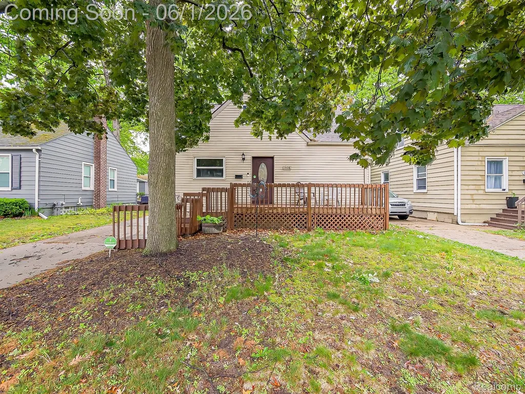 1408 Mohawk Avenue Royal Oak City MI 48067