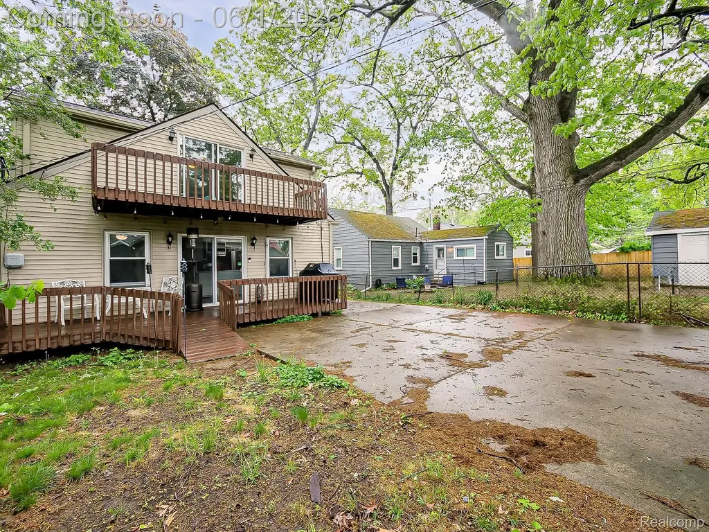 1408 Mohawk Avenue Royal Oak City MI 48067