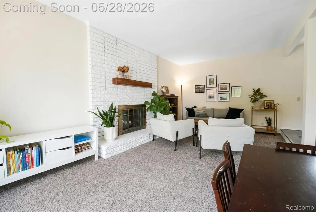 8941 Bristol Court Superior Charter Township MI 48198