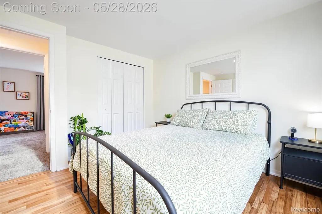 8941 Bristol Court Superior Charter Township MI 48198