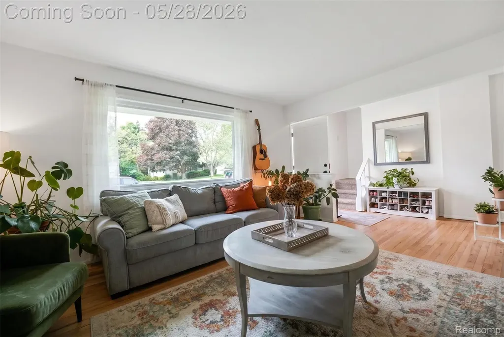 8941 Bristol Court Superior Charter Township MI 48198