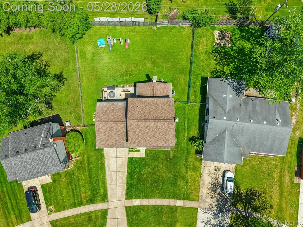 8941 Bristol Court Superior Charter Township MI 48198