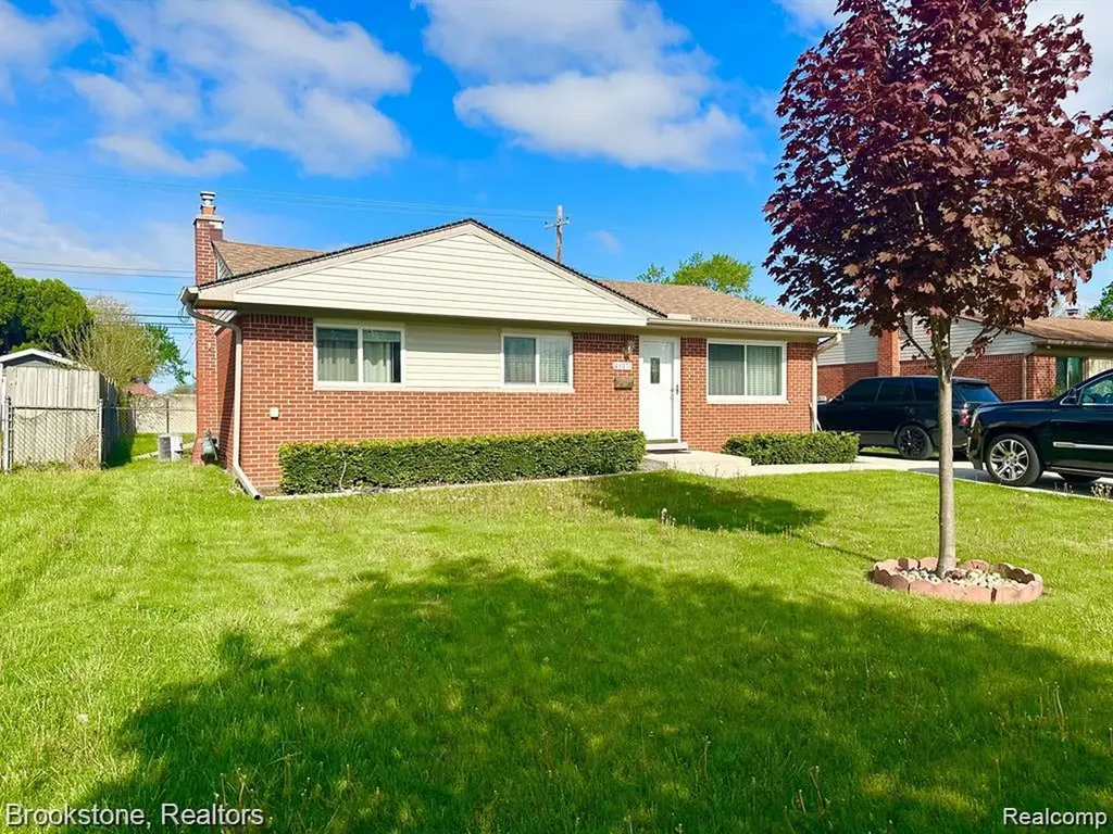 41371 Hamilton Drive Sterling Heights City MI 48313