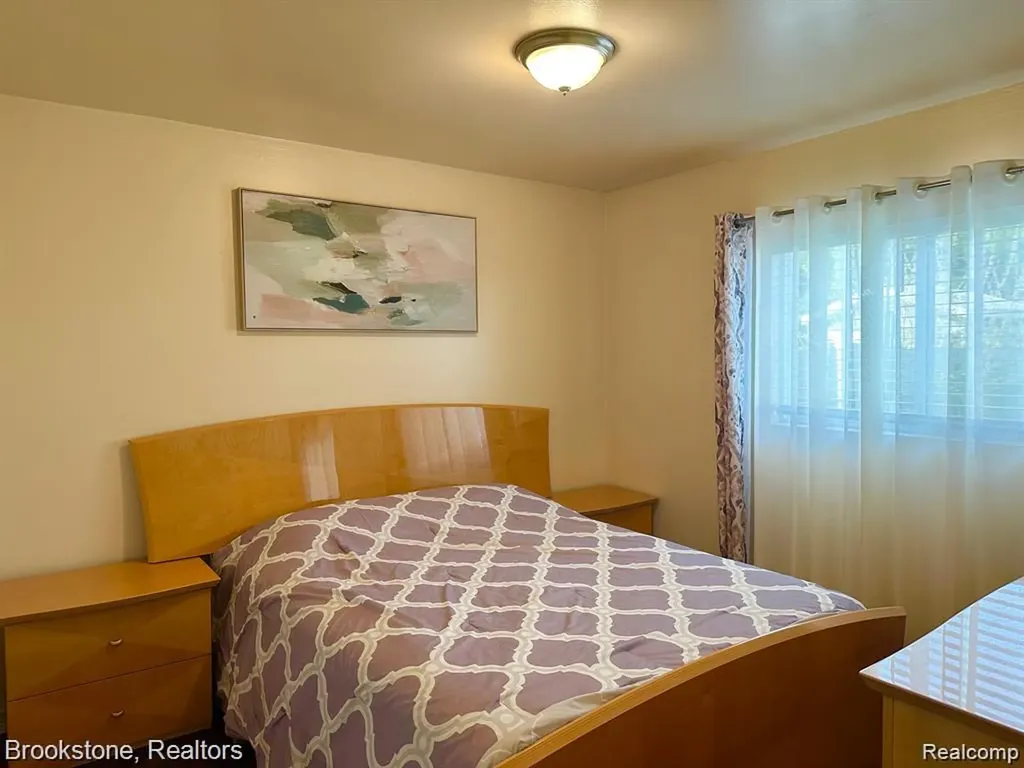 41371 Hamilton Drive Sterling Heights City MI 48313