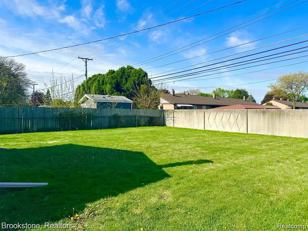41371 Hamilton Drive Sterling Heights City MI 48313