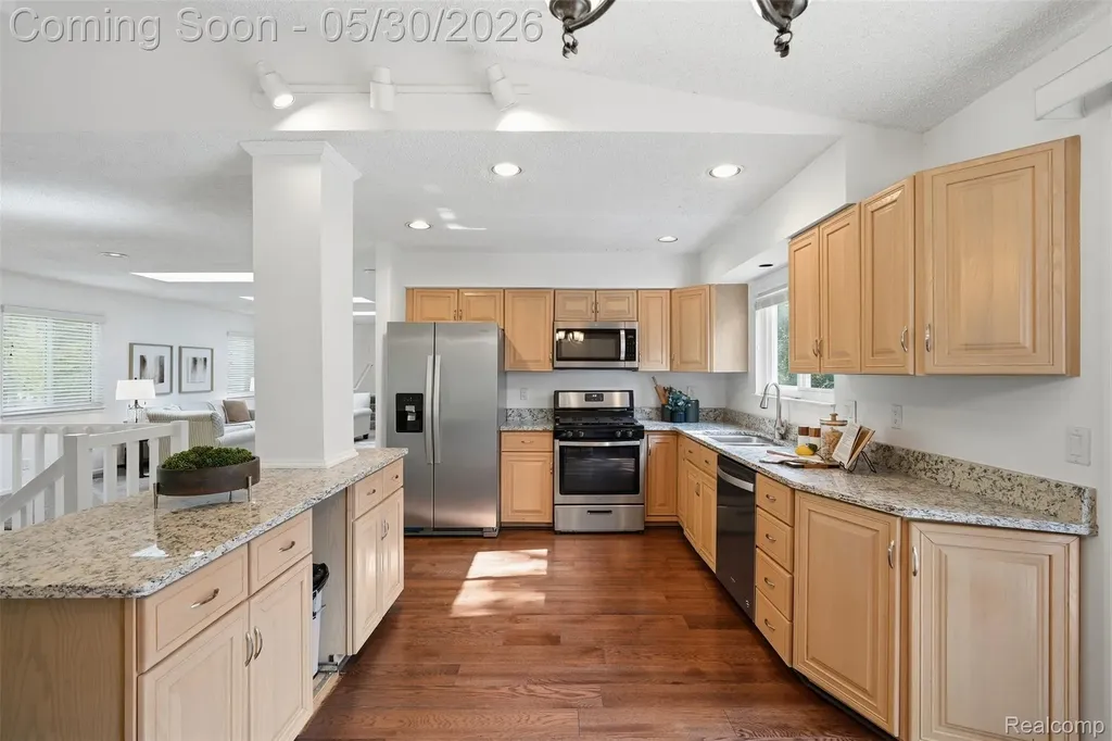 5620 Eastman Boulevard West Bloomfield Charter Township MI 48323