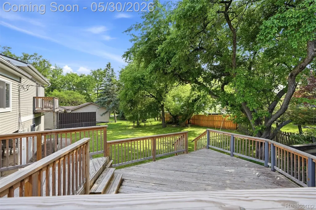 5620 Eastman Boulevard West Bloomfield Charter Township MI 48323