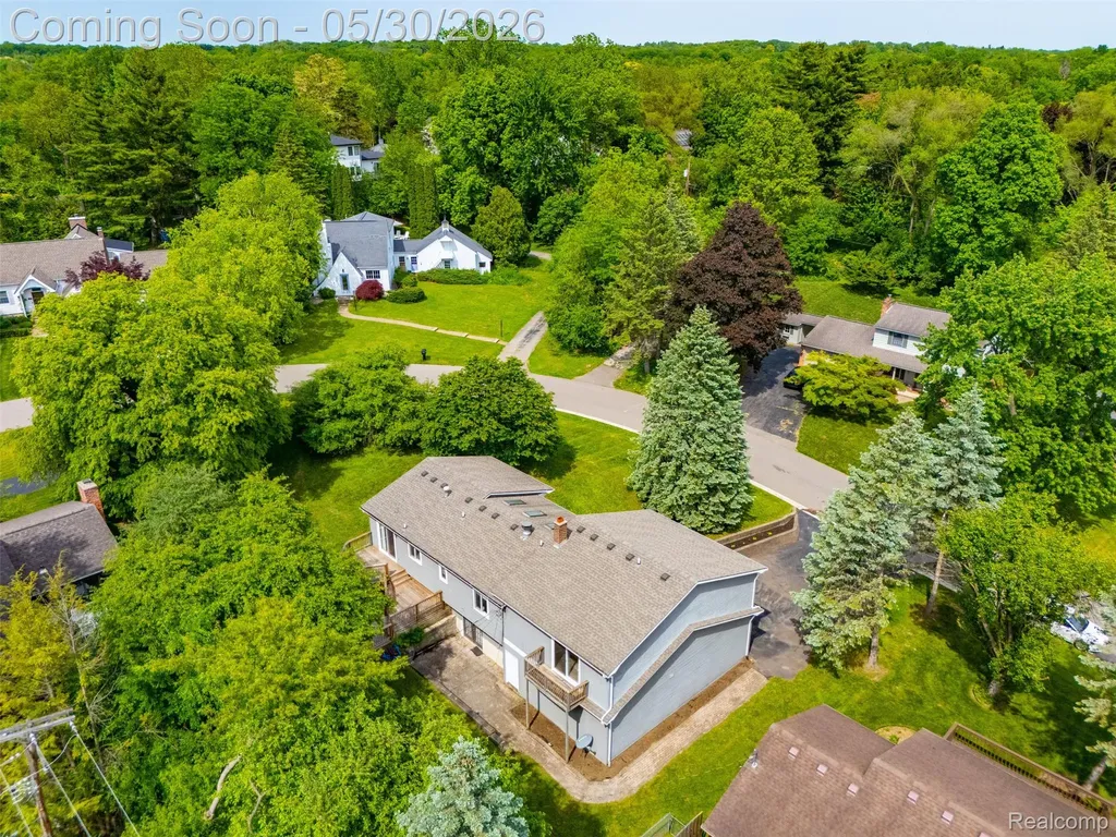 5620 Eastman Boulevard West Bloomfield Charter Township MI 48323