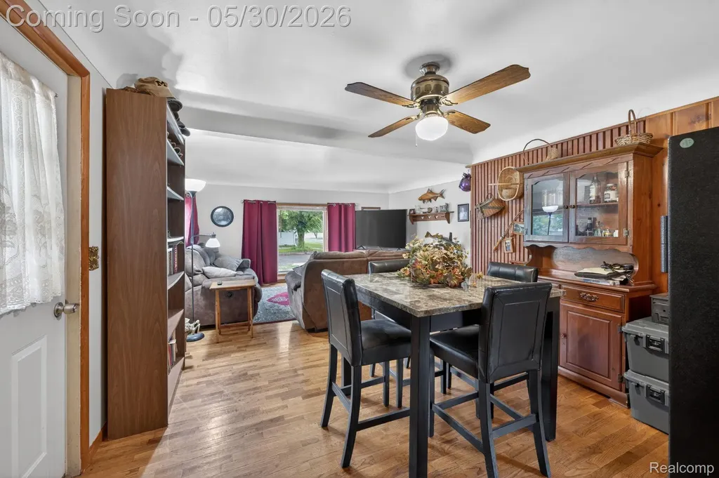 304 W Ridge Street Owosso City MI 48867