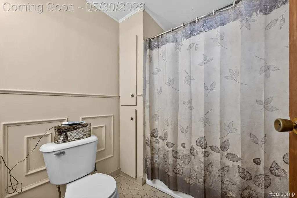 304 W Ridge Street Owosso City MI 48867