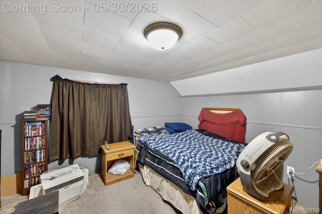 304 W Ridge Street Owosso City MI 48867