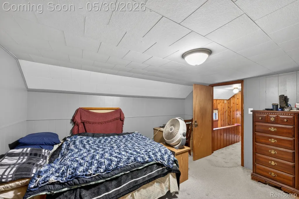 304 W Ridge Street Owosso City MI 48867
